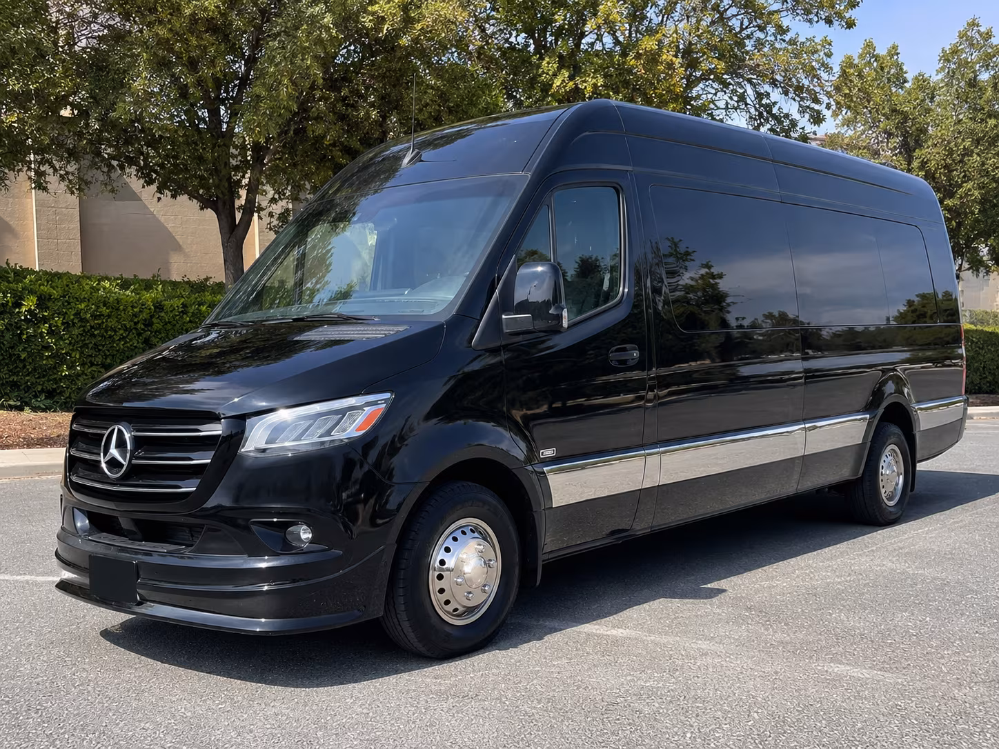 find and book transportation for your next concert or music festival 2