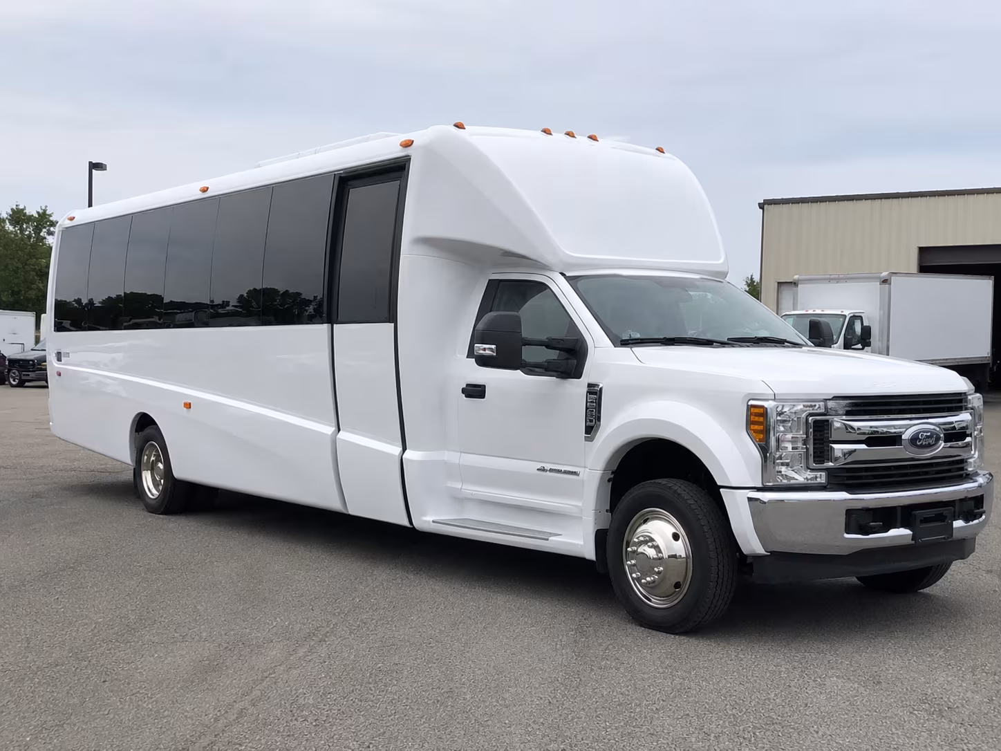 find and book transportation for your next concert or music festival 4