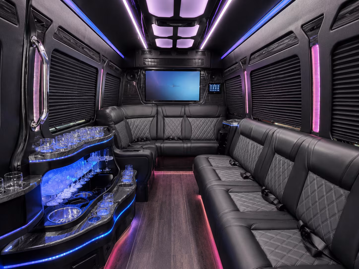 find and book transportation for your next convention or trade show 3