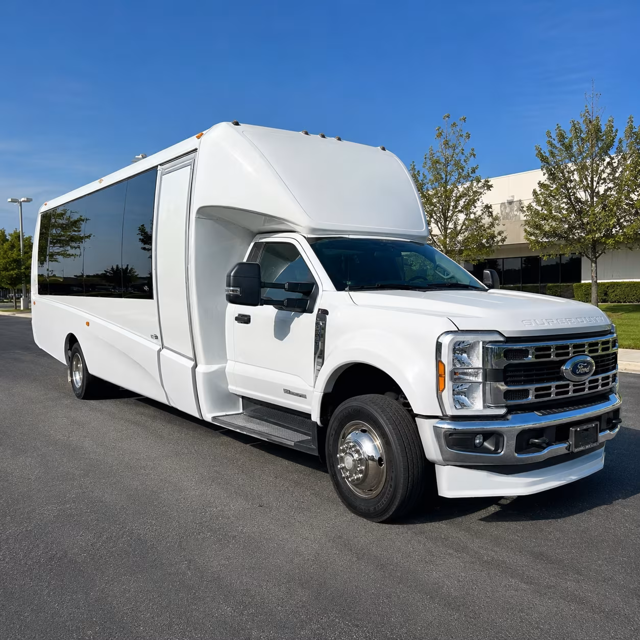find and book transportation for your next corporate event 2