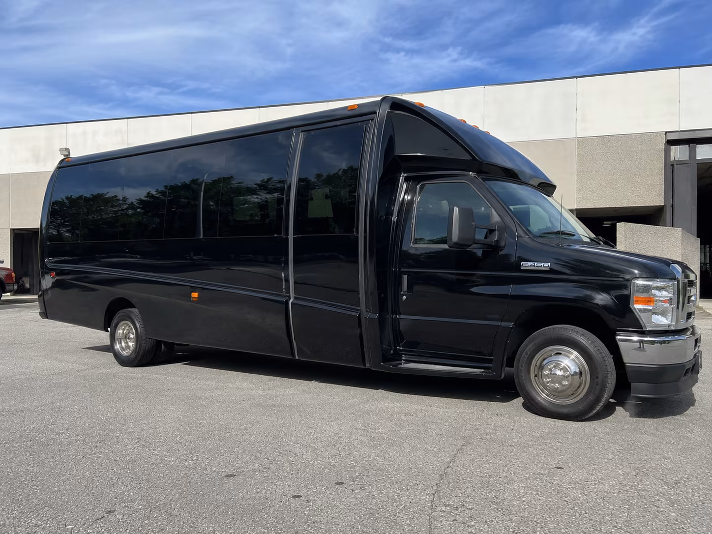 find and book transportation for your next wedding 4