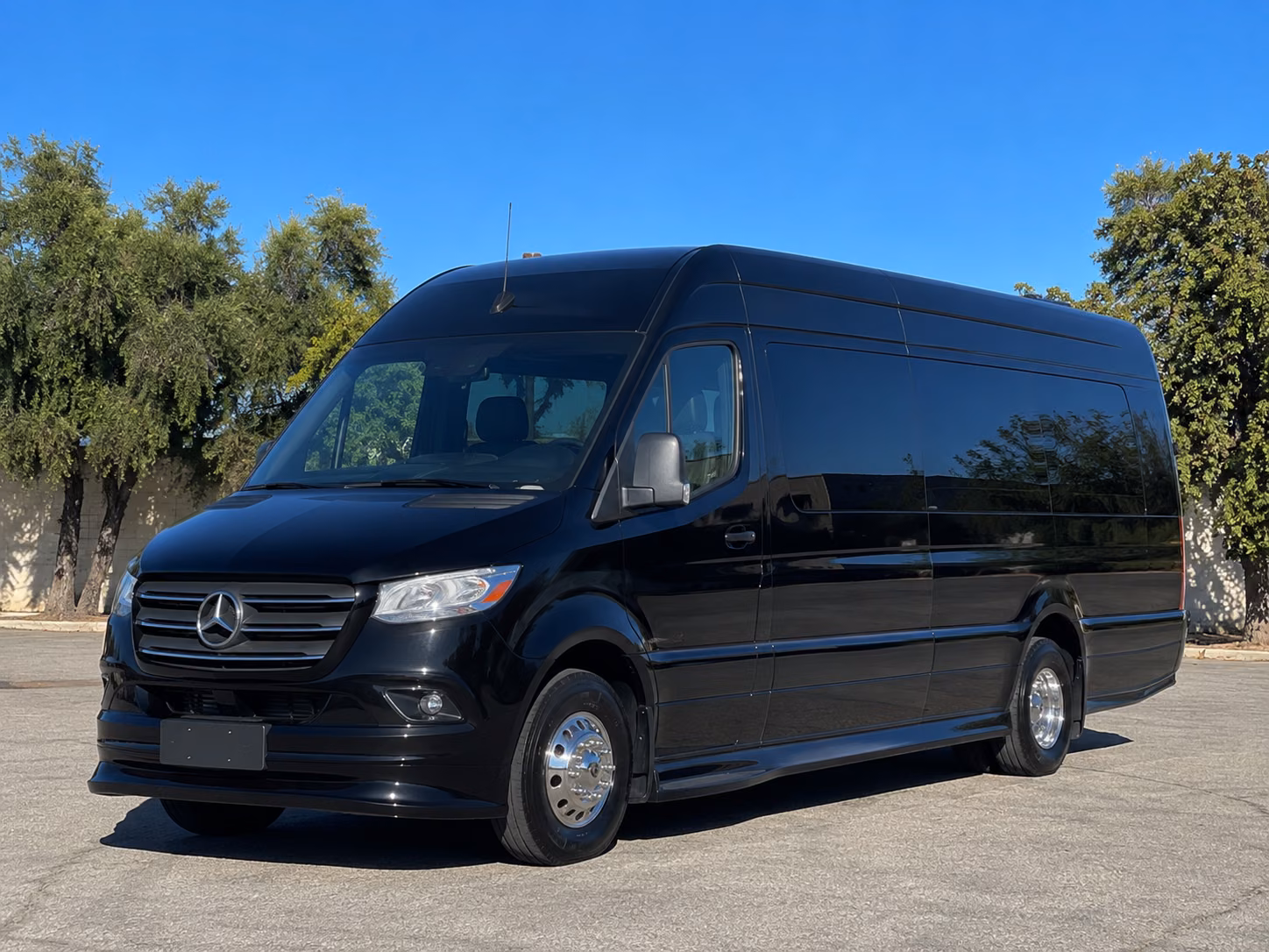 transportation serving warwick and nearby cities