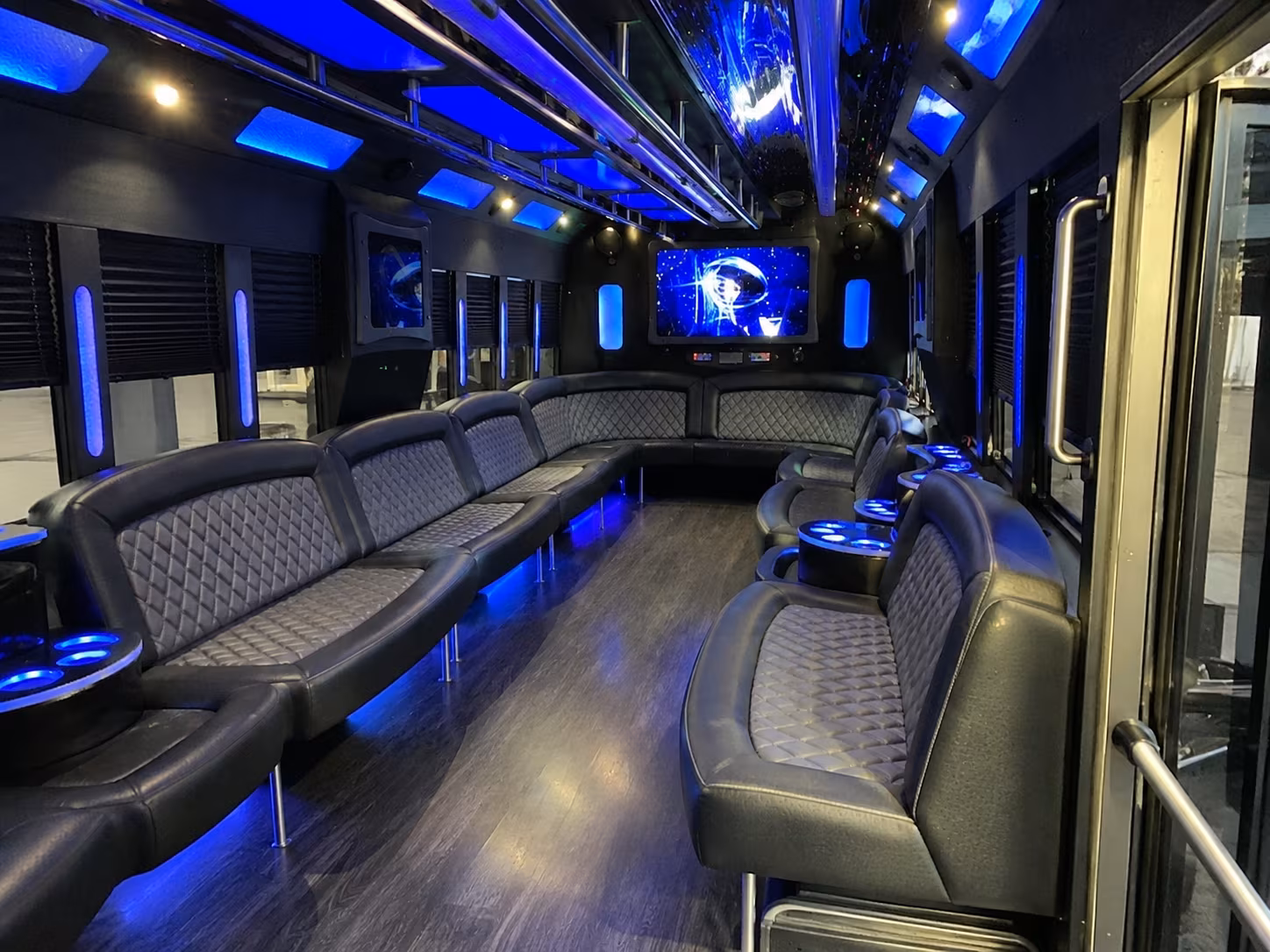 warwick 28 passenger party bus interior