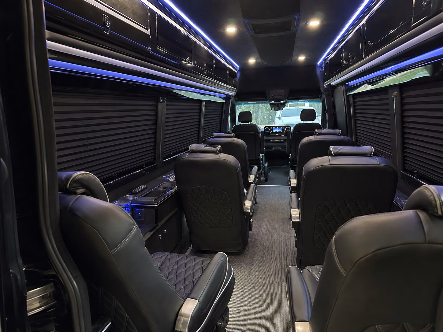 warwick airport transportation onboard seating